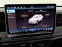 Volkswagen Tiguan 1.5 eHybrid R-Line Edition Plug-in Panoramadak, 360 Camera, Trekhaak, Leder, Head-up display, Elektrische achterklep, Winterpakket, Memory stoelen, 2 jaar garantie