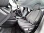 Peugeot e-208 EV 5Drs Allure Pack 50kWh SOH 90% 360°Camera Stoelverwarming 3D-Navi Ecc Pdc Apple Carplay Android Auto Keyless Cruise Control Regen-Lichtsensor Privacy Glas Lmv Led Lane Assist Isofix DAB Bluetooth