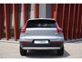 Volvo XC40 T4 Recharge Core Bright | Stoelverwarming | Trekhaak | Parkeercamera | Keyless