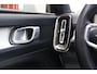 Volvo XC40 T4 Recharge Core Bright | Stoelverwarming | Trekhaak | Parkeercamera | Keyless