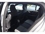 Volvo XC40 T4 Recharge Core Bright | Stoelverwarming | Trekhaak | Parkeercamera | Keyless