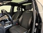Mercedes-Benz GLA 200 AMG Line Business Solution Automaat Panoramadak Camera Navigatie Stoelverwarming Ambient Lighting Carbon Interior Pack Keyles Entry