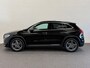 Mercedes-Benz GLA 200 AMG Line Business Solution Automaat Panoramadak Camera Navigatie Stoelverwarming Ambient Lighting Carbon Interior Pack Keyles Entry