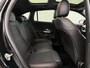 Mercedes-Benz GLA 200 AMG Line Business Solution Automaat Panoramadak Camera Navigatie Stoelverwarming Ambient Lighting Carbon Interior Pack Keyles Entry