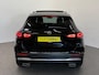 Mercedes-Benz GLA 200 AMG Line Business Solution Automaat Panoramadak Camera Navigatie Stoelverwarming Ambient Lighting Carbon Interior Pack Keyles Entry