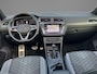 Volkswagen Tiguan 1.4TSIeHybrid 180kW/245PK R-Line Black Style DSG · Panoramadak · Trekhaak · Camera + Parkeersensoren