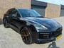 Porsche Cayenne Coupé 3.0 E-Hybrid, BTW, Carbon Dak, 22'' GT Design, Lichtgewichtpakket, Soft-Close, Dealer onderh