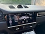 Porsche Cayenne Coupé 3.0 E-Hybrid, BTW, Carbon Dak, 22'' GT Design, Lichtgewichtpakket, Soft-Close, Dealer onderh