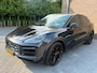 Porsche Cayenne Coupé 3.0 E-Hybrid, BTW, Carbon Dak, 22'' GT Design, Lichtgewichtpakket, Soft-Close, Dealer onderh