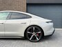 Porsche Taycan 4S Performance 84 kWh, KRIJTGRIJS, BTW, SOH 89%, Dealer Onderh, Luchtvering, Glas dak,Bose, Memory