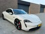 Porsche Taycan 4S Performance 84 kWh, KRIJTGRIJS, BTW, SOH 89%, Dealer Onderh, Luchtvering, Glas dak,Bose, Memory
