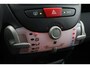 Toyota Aygo 1.0 VVT-i Comfort Navigator | Volledige dealerhistorie | Fietsensteun | Navigatie | Airco | Bluetooth | Elektrische ramen voor | 5-deurs