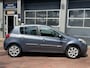 Renault Clio 1.6 Night & Day Automaat,Navi,16Inch,Cruise,Trekhaak Bj 2011 Km 119.000 Nap 2e eigenaar