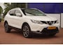 Nissan Qashqai 1.2 Premier Edition+Led+Volleder+Pano-dak+Navi+360-camera+19"lmv = OKT-2014 + NIEUWE APK !!