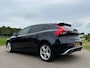 Volvo V40 2.0 D2 Kinetic Business / Navi / Clima / 17" Velgen / Goed Onderhouden / 6 Versnellingen / PDC / Cruise / LED /