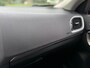 Volvo V40 2.0 D2 Kinetic Business / Navi / Clima / 17" Velgen / Goed Onderhouden / 6 Versnellingen / PDC / Cruise / LED /