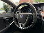 Volvo V40 2.0 D2 Kinetic Business / Navi / Clima / 17" Velgen / Goed Onderhouden / 6 Versnellingen / PDC / Cruise / LED /