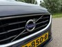 Volvo V40 2.0 D2 Kinetic Business / Navi / Clima / 17" Velgen / Goed Onderhouden / 6 Versnellingen / PDC / Cruise / LED /