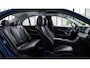 Mercedes-Benz E-klasse 300 e Exclusive Line | Trekhaak | Panoramadak | Widescreen | Stoelverwarming | AMG exterieur |