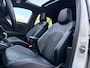 Volkswagen T-Roc 1.5 TSI 3xR-Line Pano/Beats/Camera/IQ.Light