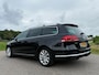 Volkswagen Passat Variant 2.0 TDI Highline BlueMotion Automaat | Leder | Camera | Navi | Clima | Stoelverwarming | PDC | Cruise |