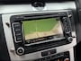 Volkswagen Passat Variant 2.0 TDI Highline BlueMotion Automaat | Leder | Camera | Navi | Clima | Stoelverwarming | PDC | Cruise |