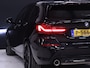 BMW 1-Serie 118i Business Edition Plus M Sport [SCHUIFDAK, APPLE CARPLAY, ANDROID AUTO, CAMERA, STOELVERWARMING, LEDER, NIEUWSTAAT]