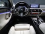 BMW 5-Serie 530e M Sport [APPLE CARPLAY, ANDROID AUTO, MEMORY SEATS, CAMERA, STOELVERWARMING, HEAD UP DISPLAY, NIEUWSTAAT]