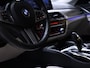BMW 5-Serie 530e M Sport [APPLE CARPLAY, ANDROID AUTO, MEMORY SEATS, CAMERA, STOELVERWARMING, HEAD UP DISPLAY, NIEUWSTAAT]
