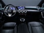 Mercedes-Benz CLA 180 Business Solution Luxury [SFEERVERLICHTING, APPLE CARPLAY, ANDROID AUTO, CAMERA, STOELVERWARMING, VOL LEDER, NIEUWSTAAT]