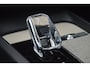 Volvo XC60 T6 Hybride AWD Plus Dark LONG RANGE | 360° Camera | Panoramadak | Trekhaak | Stoel + Stuur Verwarmd |