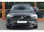 Volvo XC60 T6 Hybride AWD Plus Dark LONG RANGE | 360° Camera | Panoramadak | Trekhaak | Stoel + Stuur Verwarmd |