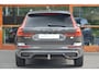 Volvo XC60 T6 Hybride AWD Plus Dark LONG RANGE | 360° Camera | Panoramadak | Trekhaak | Stoel + Stuur Verwarmd |