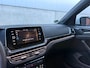 Volkswagen T-Cross 1.5 TSI R-Line Edition - BOMVOL - CARPLAY - STOELVERWARMING - SFEERVERLICHTING - TREKHAAK - DUITS SCHADEAUTO