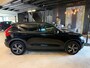 Volvo XC40 2.0 T4 R-Design