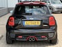 MINI John Cooper Works 3-Deurs 2.0 S 232PK | ACC | Pano | Head-Up | Harman / Kardon | JCW Pro | Stoelverwarming |