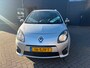 Renault Twingo 1.2-16V Night & Day minder-/(in)valide auto. Handbediende rem en gas