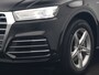 Audi Q5 50 TFSI e Quattro S Line PHEV 300pk Dealer O.H. | Trekhaak Af Fabriek | Luchtvering | Alcantara Sportstoelen Verwarmd | Cruise Control | Navigatie Plus | DAB | LED Koplampen | 18"L.M | Plug In Hybrid |
