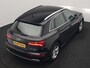 Audi Q5 50 TFSI e Quattro S Line PHEV 300pk Dealer O.H. | Trekhaak Af Fabriek | Luchtvering | Alcantara Sportstoelen Verwarmd | Cruise Control | Navigatie Plus | DAB | LED Koplampen | 18"L.M | Plug In Hybrid |