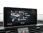 Audi Q5 50 TFSI e Quattro S Line PHEV 300pk Dealer O.H. | Trekhaak Af Fabriek | Luchtvering | Alcantara Sportstoelen Verwarmd | Cruise Control | Navigatie Plus | DAB | LED Koplampen | 18"L.M | Plug In Hybrid |
