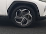 Hyundai Tucson 1.6 T-GDI Comfort Smart 4WD PHEV 265pk | Panodak | Adaptive Cruise | Camera | Krell Audio | Stoelverwarming | Apple Carplay | Virtual | Stuurverwarming | Navigatie | DAB | 19"L.M | Plug In Hybrid |