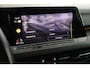 Volkswagen Golf 1.5 eTSI 150pk DSG R-Line Matrix LED Keyless Camera Stoelverwarming Virtual Cockpit Navigatie