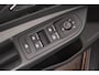 Volkswagen Golf 1.5 eTSI 150pk DSG R-Line Matrix LED Keyless Camera Stoelverwarming Virtual Cockpit Navigatie