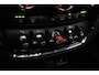 MINI Clubman 1.5 Cooper Automaat Knights Bridge Edition Leer, Panoramadak, Apple Carplay, Virtual Cockpit, LED, Cruise, Camera, 18''