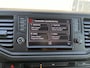 Volkswagen Crafter 35 2.0 TDI L3H3/L2H2 Trekhaak 3500kg trekgewicht Airco Cruise controle Kastinrichting Omvormer Apple carplay Navigatie Parkeersensoren voor en achter Euro 6 Bpm vrij!!