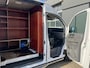 Volkswagen Crafter 35 2.0 TDI L3H3/L2H2 Trekhaak 3500kg trekgewicht Airco Cruise controle Kastinrichting Omvormer Apple carplay Navigatie Parkeersensoren voor en achter Euro 6 Bpm vrij!!