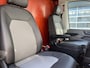 Volkswagen Crafter 35 2.0 TDI L3H3/L2H2 Trekhaak 3500kg trekgewicht Airco Cruise controle Kastinrichting Omvormer Apple carplay Navigatie Parkeersensoren voor en achter Euro 6 Bpm vrij!!