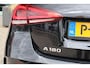 Mercedes-Benz A-klasse 180 AMG-LINE I Night Pakket I Pano I Sfeerverlichting I Camera I Navi I Cruise