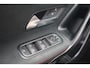 Mercedes-Benz A-klasse 180 AMG-LINE I Night Pakket I Pano I Sfeerverlichting I Camera I Navi I Cruise