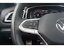 Volkswagen T-Roc 1.5 TSI 150pk DSG R-Line Business | Panoramadak | Keyless | Beats Audio | Dodehoek Detectie